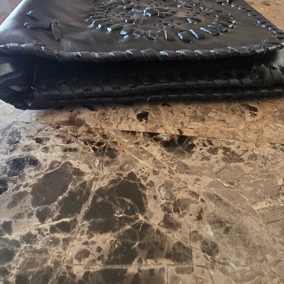 Jack Rogers “Lawn Party” Leather Clutch - Picture 7 of 16